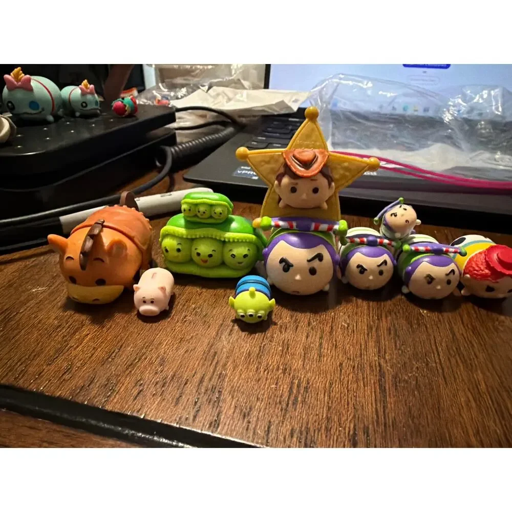 Tsum Tsum Disney Multiple Lot of 16 and vehicle